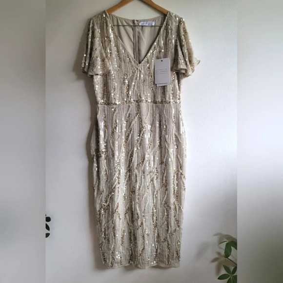 Mac Duggal, Sequined V-neck Flutter Sleeve Tea Length Dress,Oyster,Size 12, NWT - Picture 4 of 12